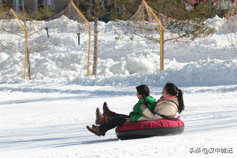 姹変腑婊戦洩鍦烘柊鐜╂硶,姹変腑婊戦洩闆満
