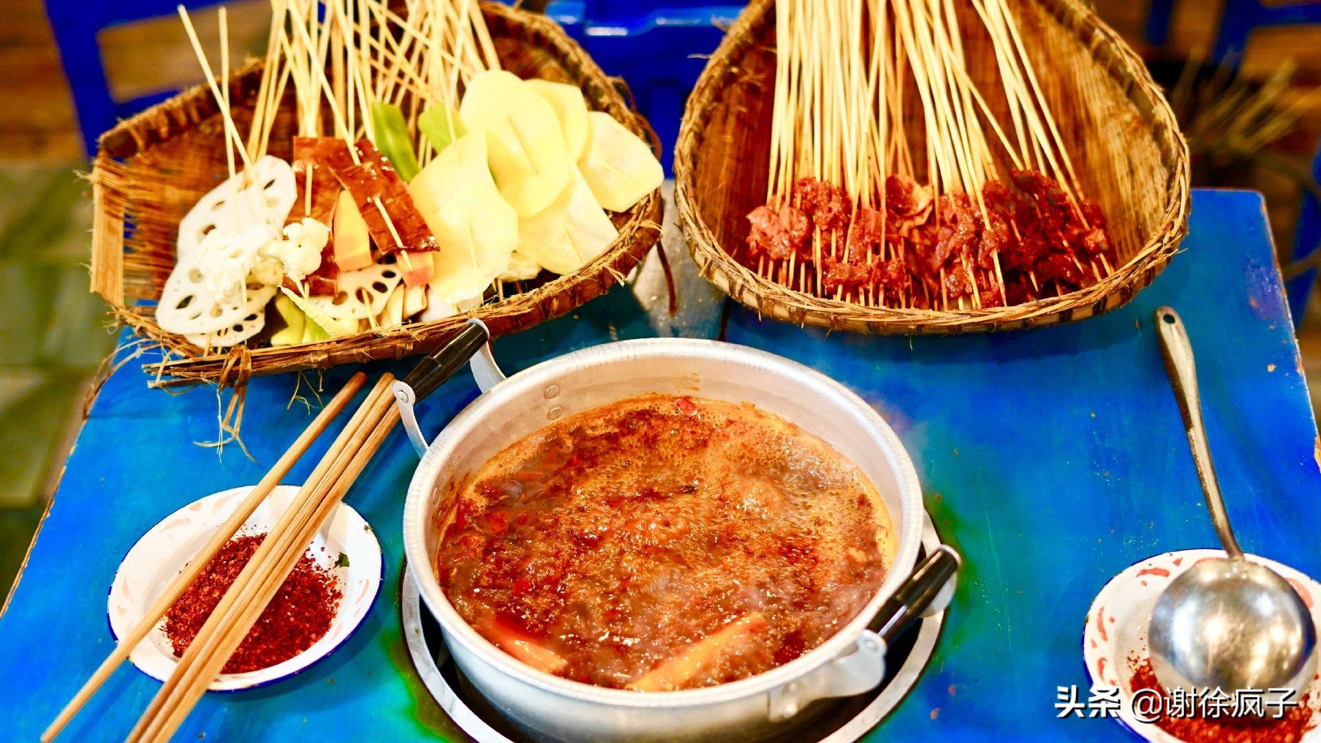 美食探店四川成都正宗川味火锅,成都美食排行榜前十名火锅串串