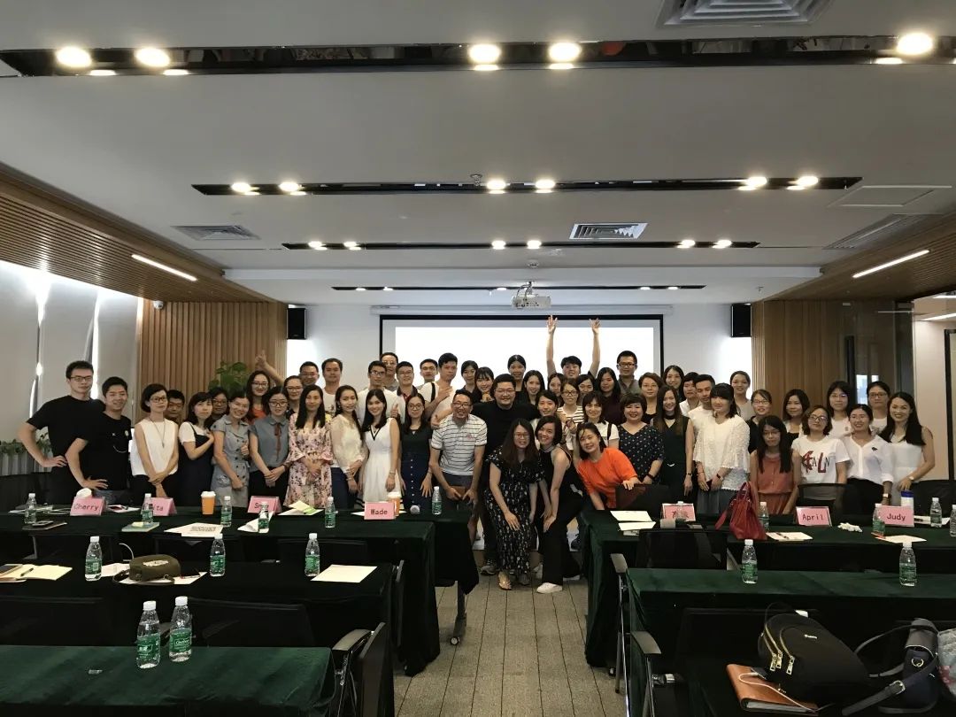 涓圭墰澶栬锤涓撹瑙嗛,涓圭墰澶栬锤涓撹