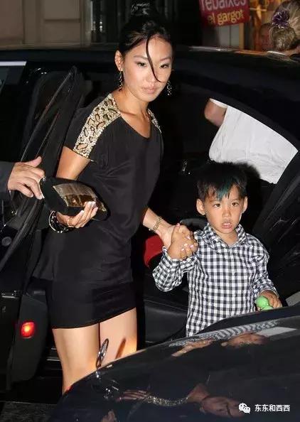 尼古拉斯凯奇的新恋情,尼古拉斯凯奇败家之王