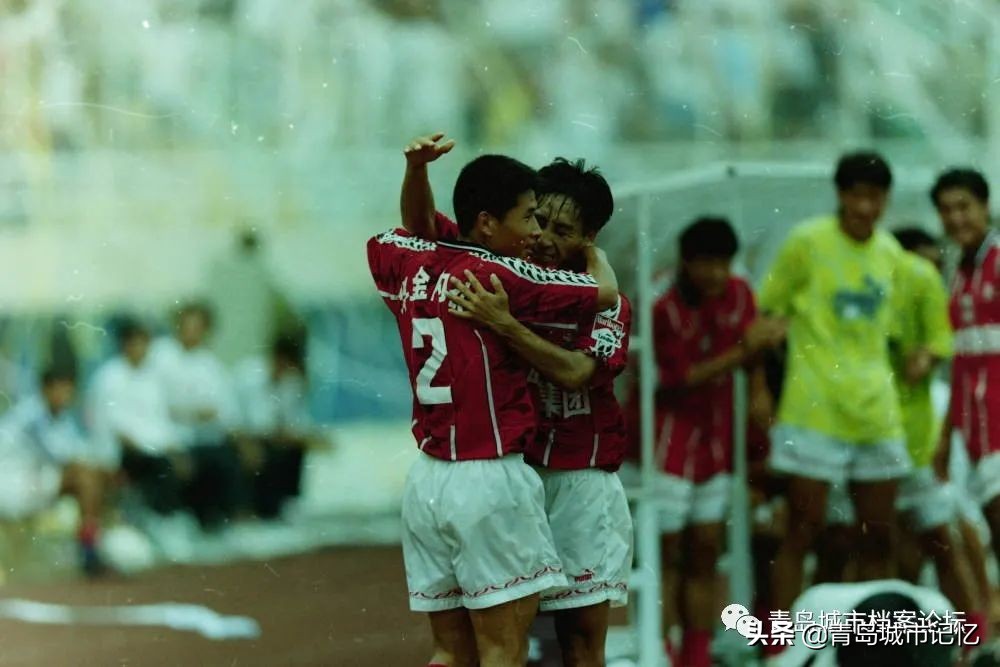 青岛海牛球迷海纳百川,青岛足球海牛球迷