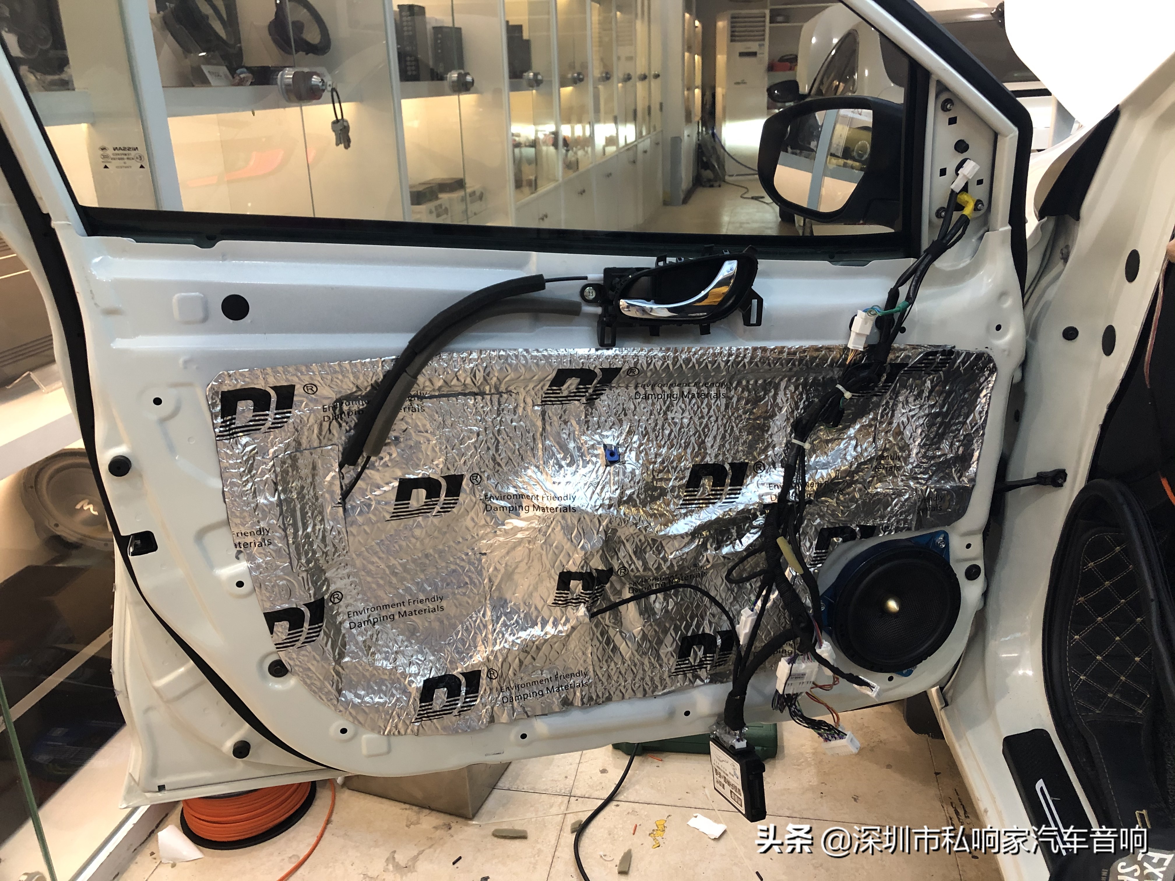 骐达平民改装,骐达原装音响调节教程21款