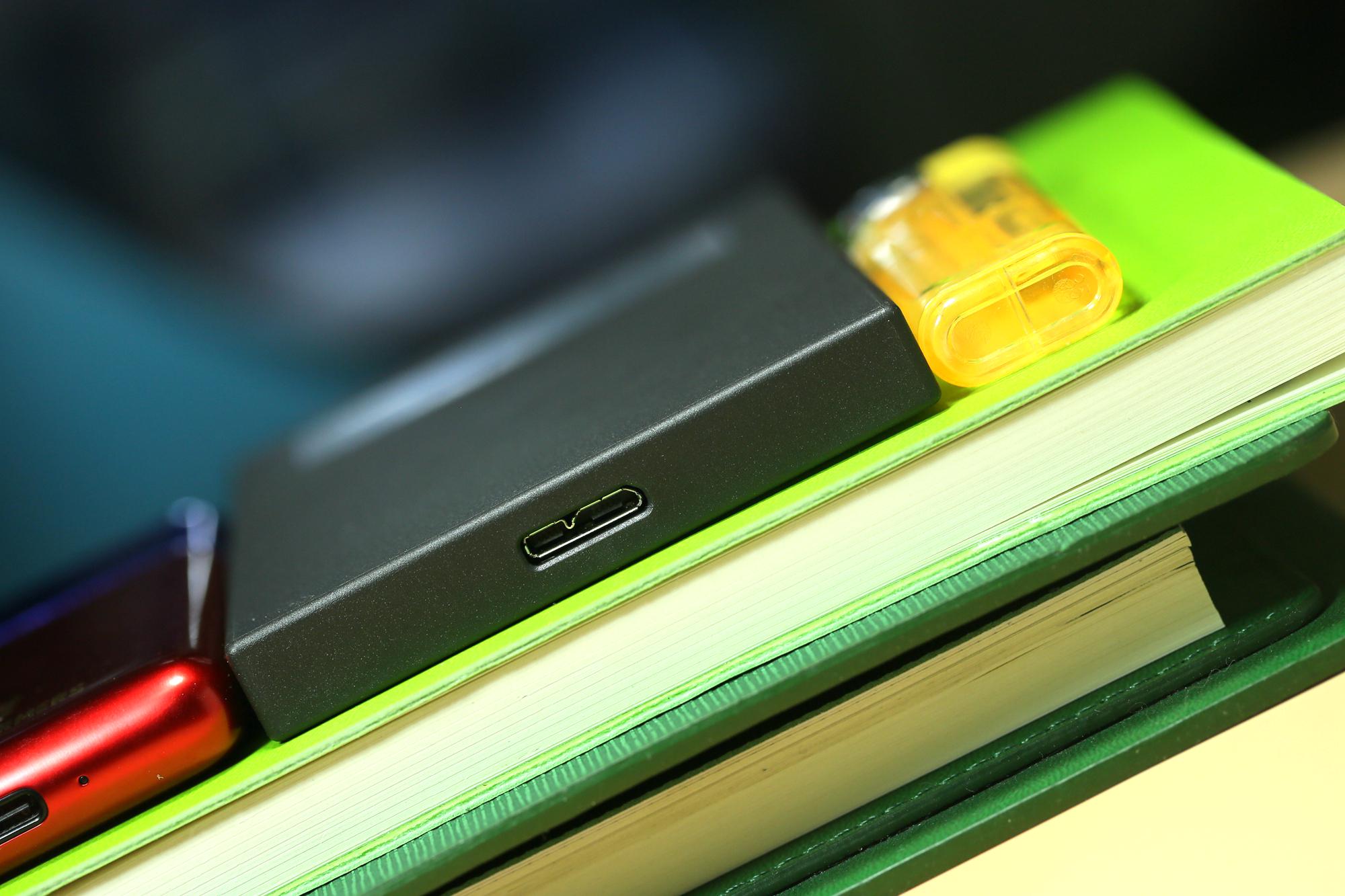 为什么要买移动硬盘,购买移动硬盘需要注意哪些问题