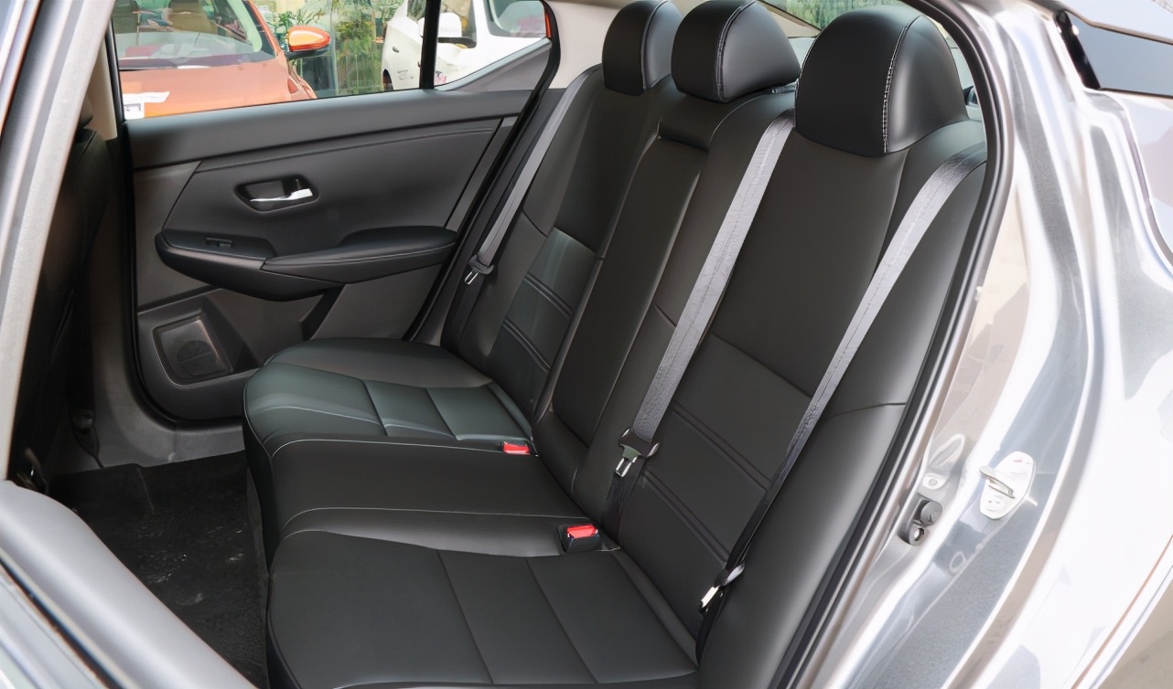 14年改款轩逸1.6和1.8的油耗多少,日产轩逸悦享版2020有s挡油耗高吗