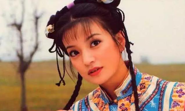 赵薇演员请就位点评杨紫,演员请就位赵薇说女演员太难了