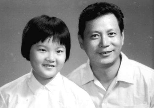 名门痞女洪晃的人生,名门痞女洪晃外公