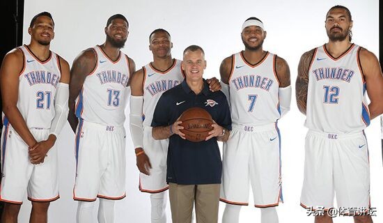 雷霆三巨头亚当斯,雷霆三大巨头亚当斯