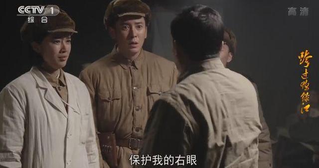 《跨过鸭绿江》受追捧，三大败笔不吐不快