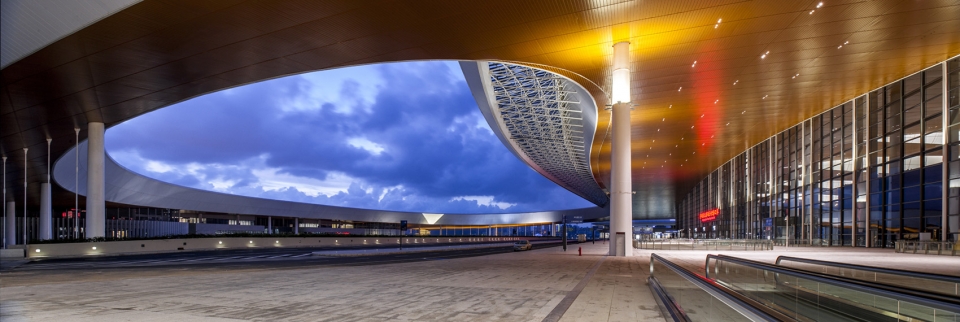 港珠澳大桥人工岛遇见大桥观景台,港珠澳大桥人工岛口岸过澳门攻略