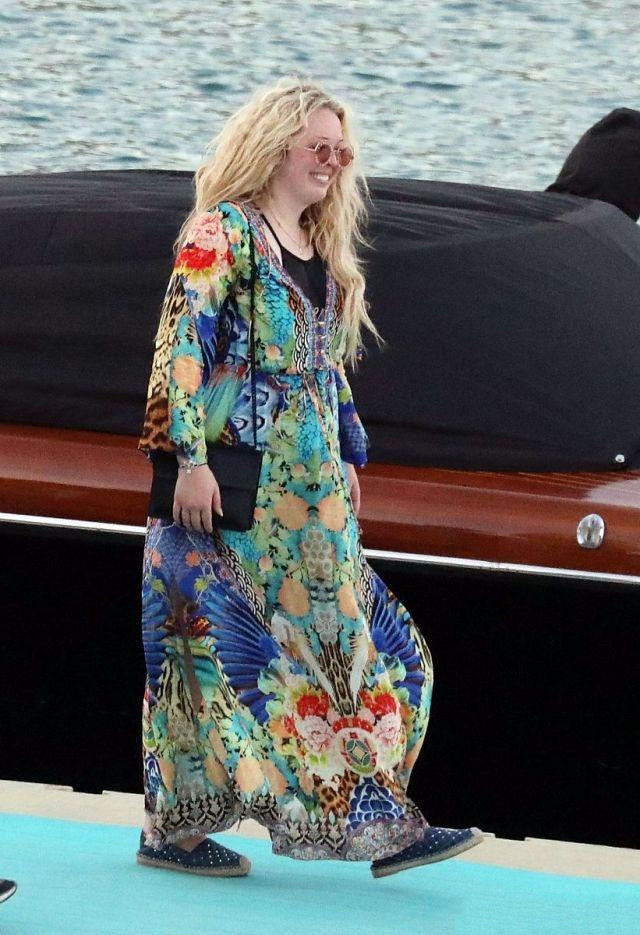 蒂芙尼特朗普和巴伦,伊万卡蒂芙尼近期照片