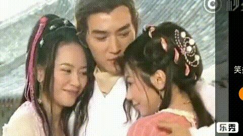 致我们逝去的童年往事只能回味,致我们逝去的童年时光一去不复返