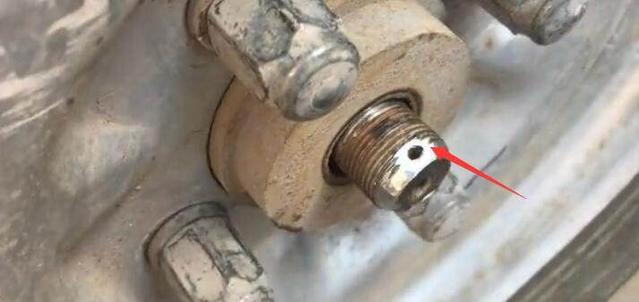 轴头丝坏了怎么办,轴磨细了怎么修复不用电焊