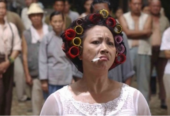 洪金宝讲成龙周星驰,敢称呼成龙大鼻子的人