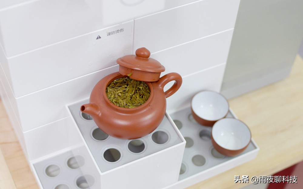 全网首测：小米新品即热净饮机：模块化外观，奶爸神器