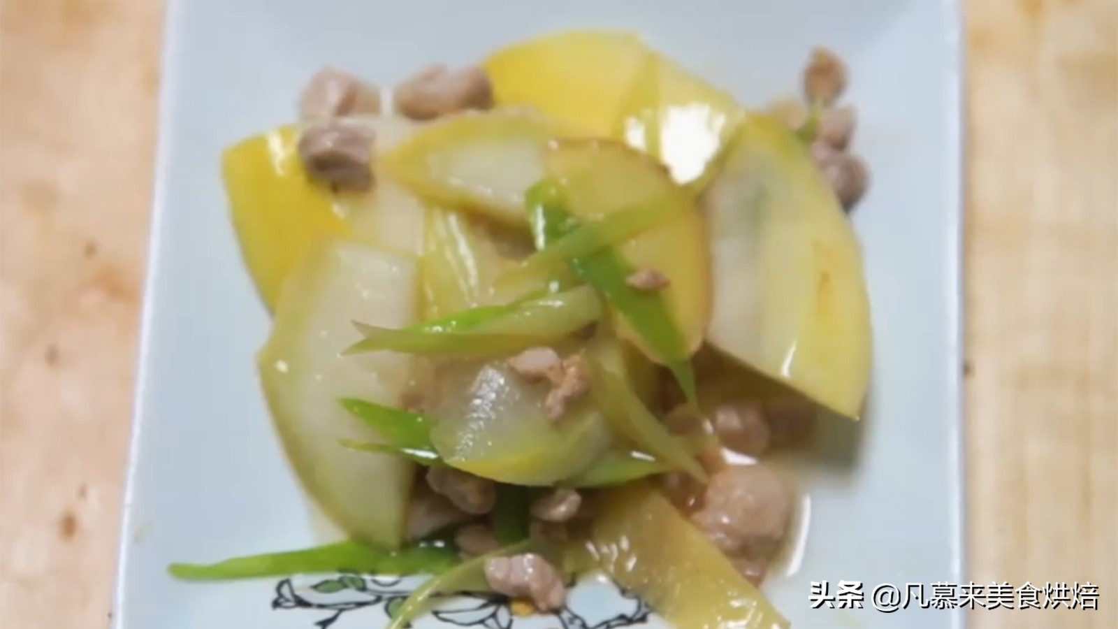 西游记中孙悟空偷吃人参果,孙悟空偷吃人参果是在哪里