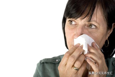 一打哈欠就流泪头晕,一打哈欠就流泪是每个人都有的吗