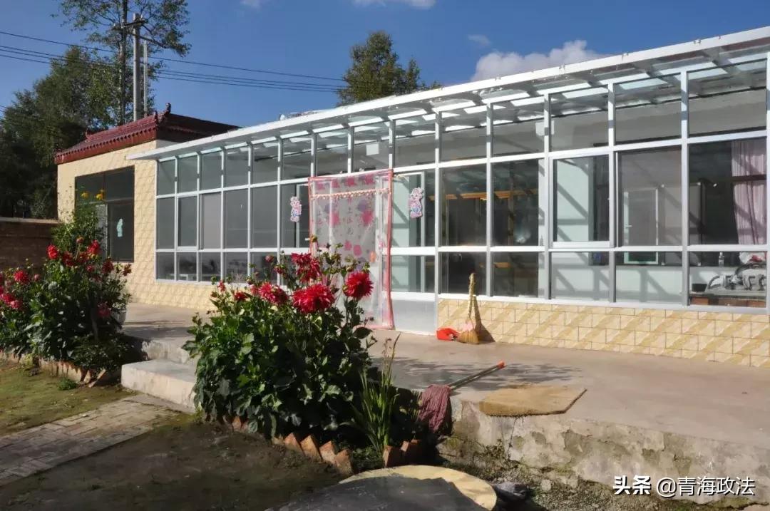 今昔生活对比视频,今昔对比展现脱贫攻坚变化