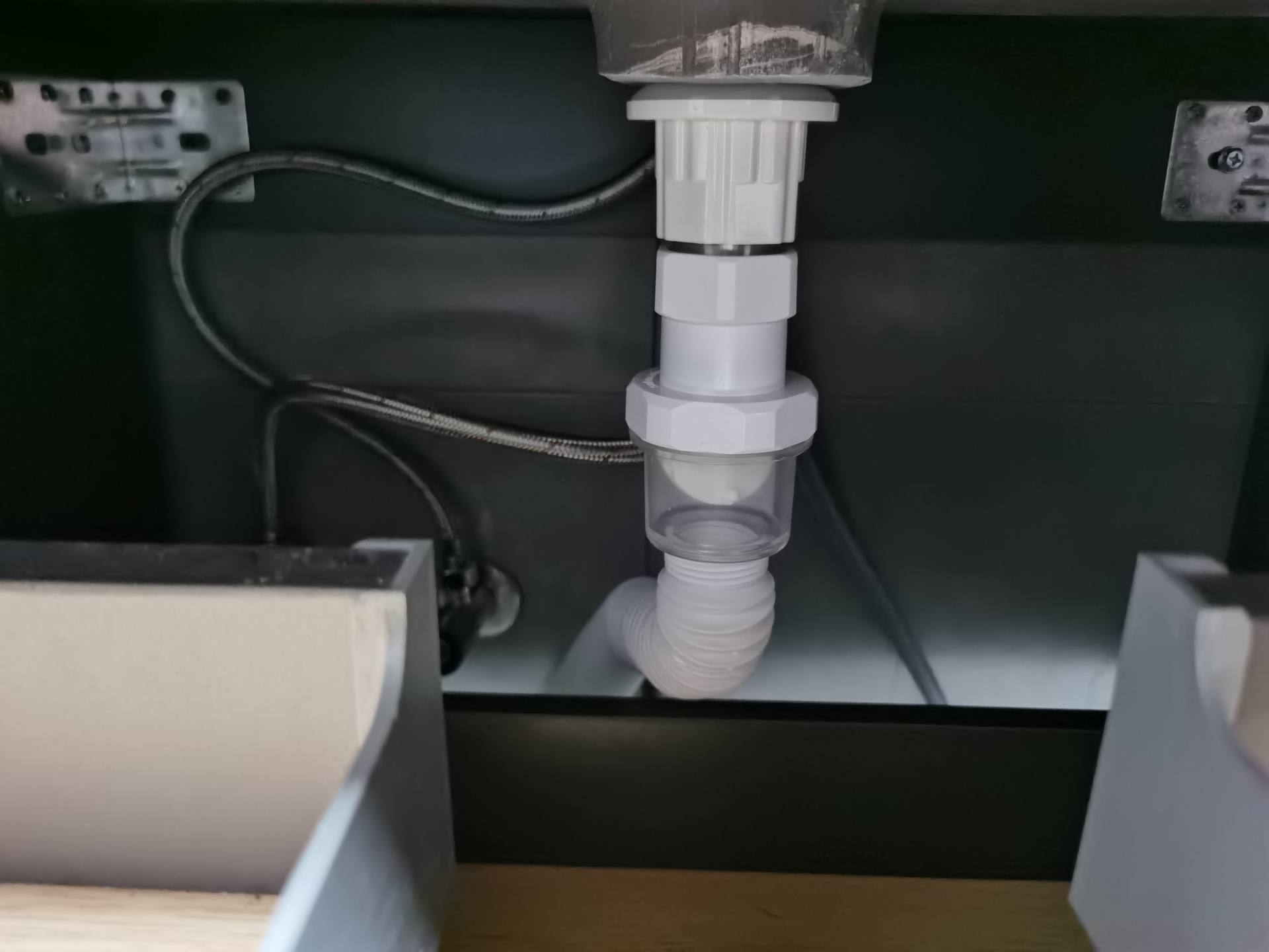 网购浴室柜靠谱不？新家装修实测，还不赖