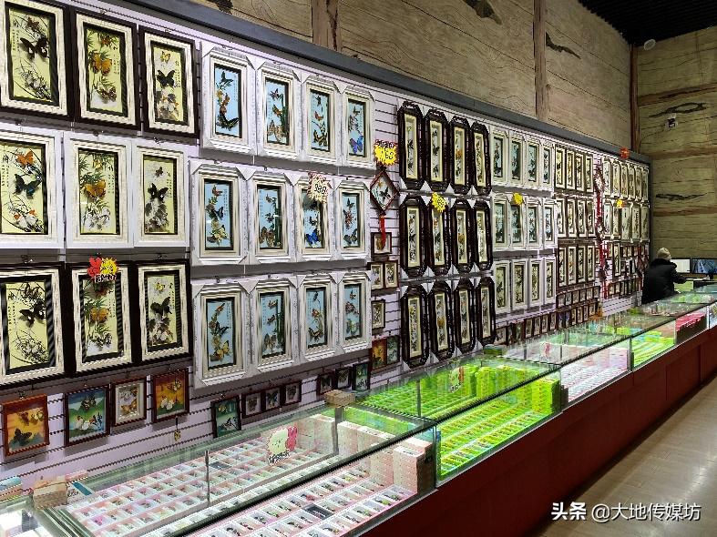 疫情下的“小矮人”：被裁员“小人国”成避风港救助？牟利？