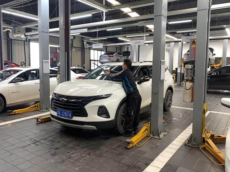 雪佛兰开拓者保养灯归零,开拓者999送6次保养