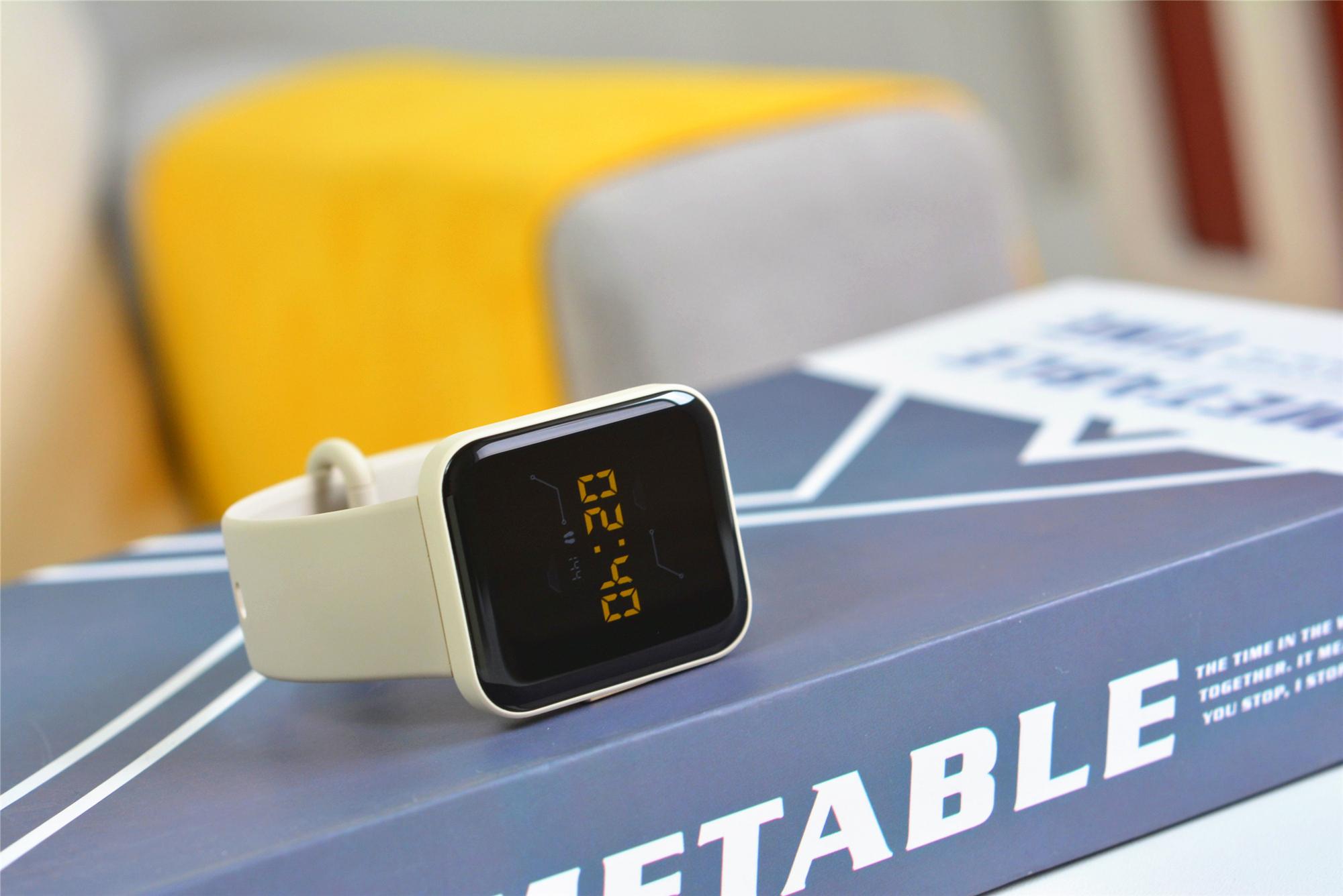 redmiwatch2怎么连苹果手机,redmiwatch2有什么样的功能