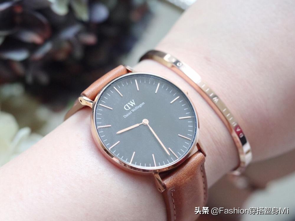 怎样挑选符合自己气质的手表女款,女士手表哪几款大气