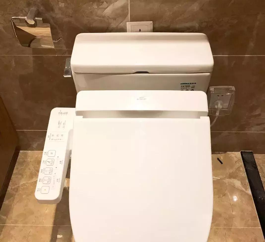 洗手间马桶上方设计,马桶上壁龛效果图卫生间