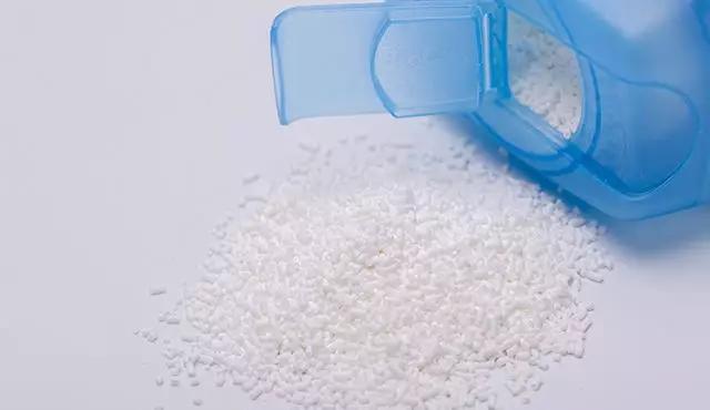 黑科技不用水就能洗干净衣服,在家就可以把衣服洗干净的神器