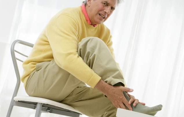 寒从脚起怎么保暖最好,病从脚下起寒从足底生