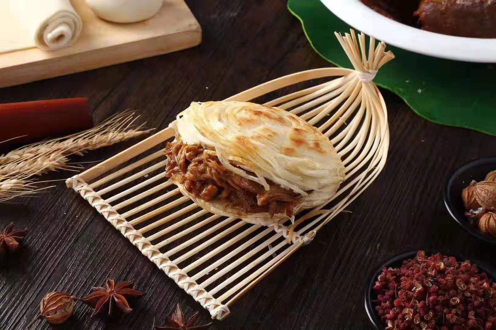 吃货男女的七夕约会指南｜鑫鼎源｜小吃加盟｜加盟指南