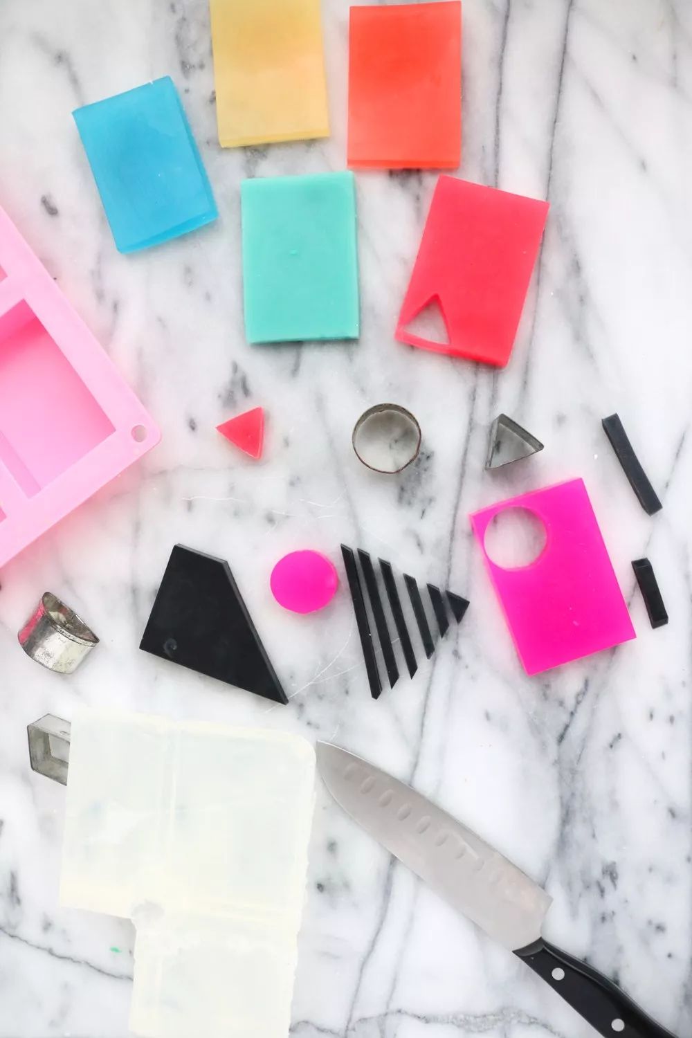 家里的肥皂头怎么重新利用,碎肥皂头怎么能融化做成一整块呢