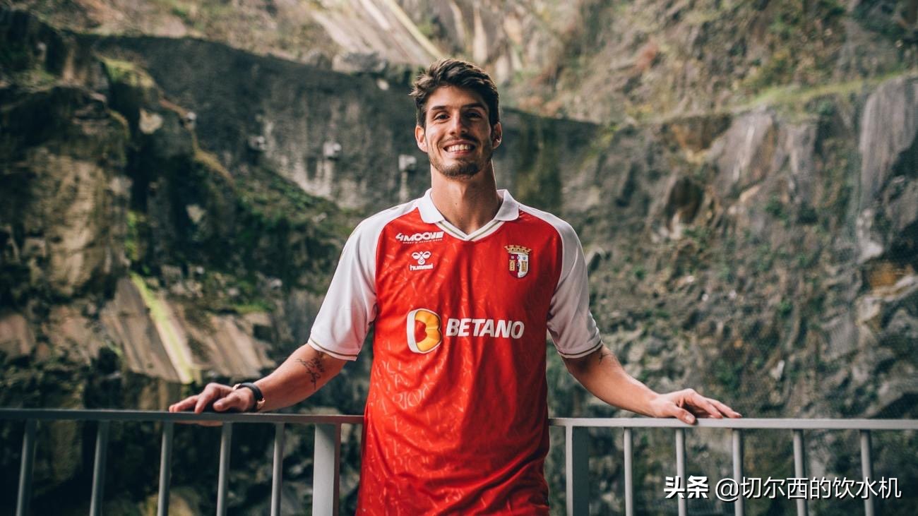 葡超联赛波尔图补时绝杀主场险胜,葡超第22轮焦点德比大战