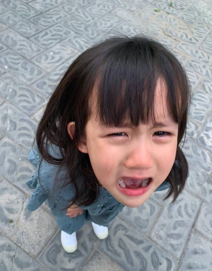 黄磊小女儿现状,黄磊女儿渐冻症