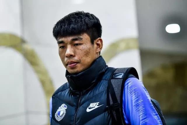 挖恒大买不来的人！深足去年烧10亿如今更疯狂？中国足球不缺土豪