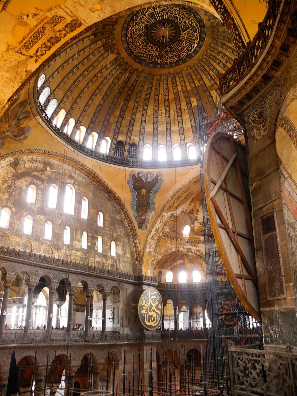 土耳其新币特征 (2017年土耳其币图片)