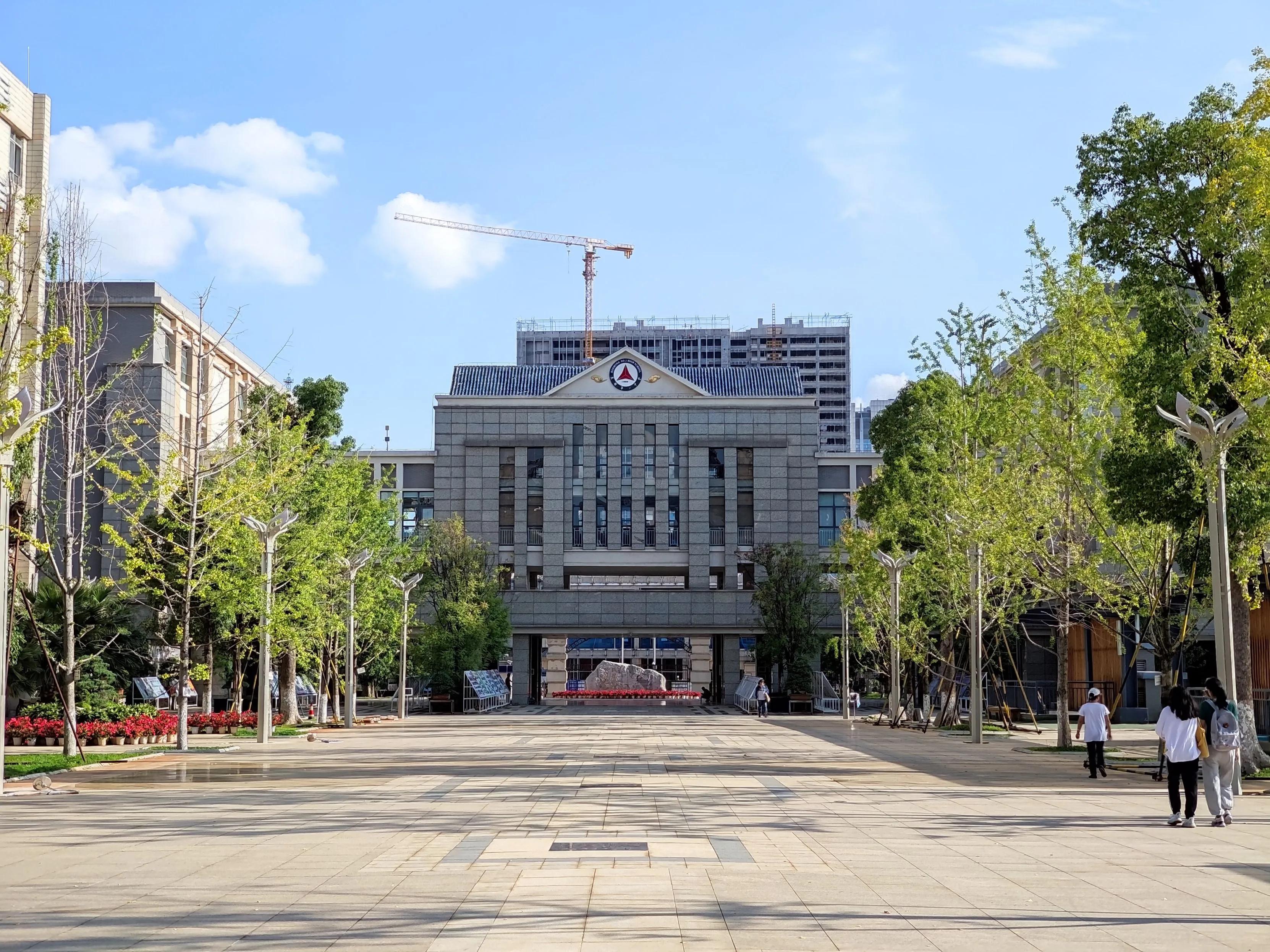 小米10至尊纪念版和荣耀magic3pro,小米10至尊纪念版对比小米11ultra