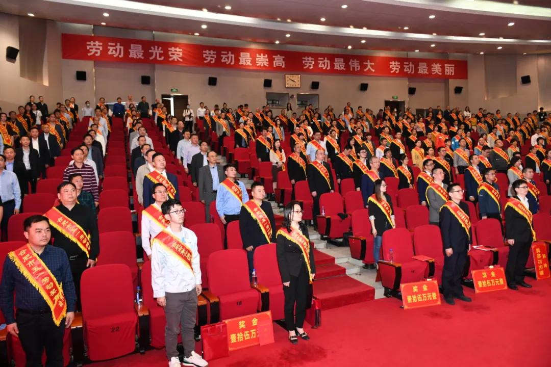 虞爱华忘我的工作态度,虞爱华演讲蔚来