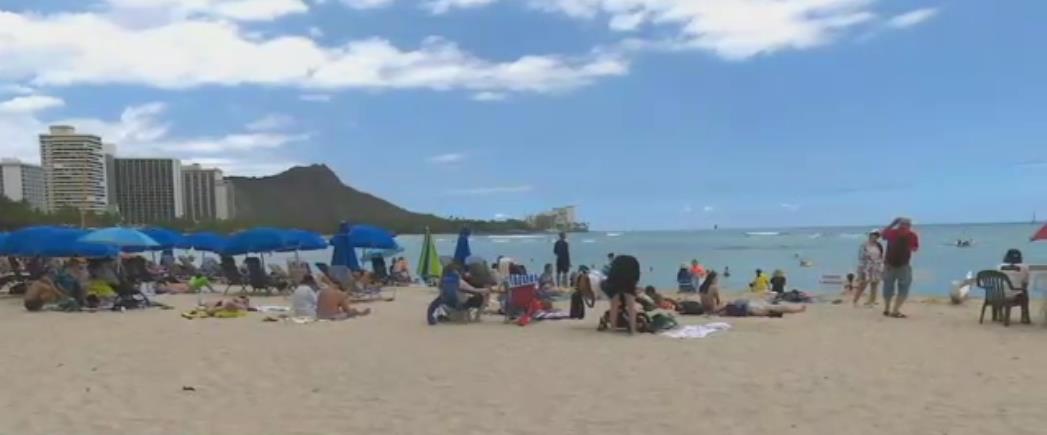 日本妻子与美国丈夫合谋诱骗女孩到酒店性侵，妻子还帮忙翻译