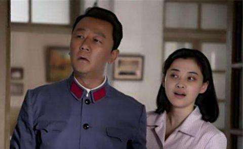 一句话浪漫爱情故事,浪漫爱情故事深度解析