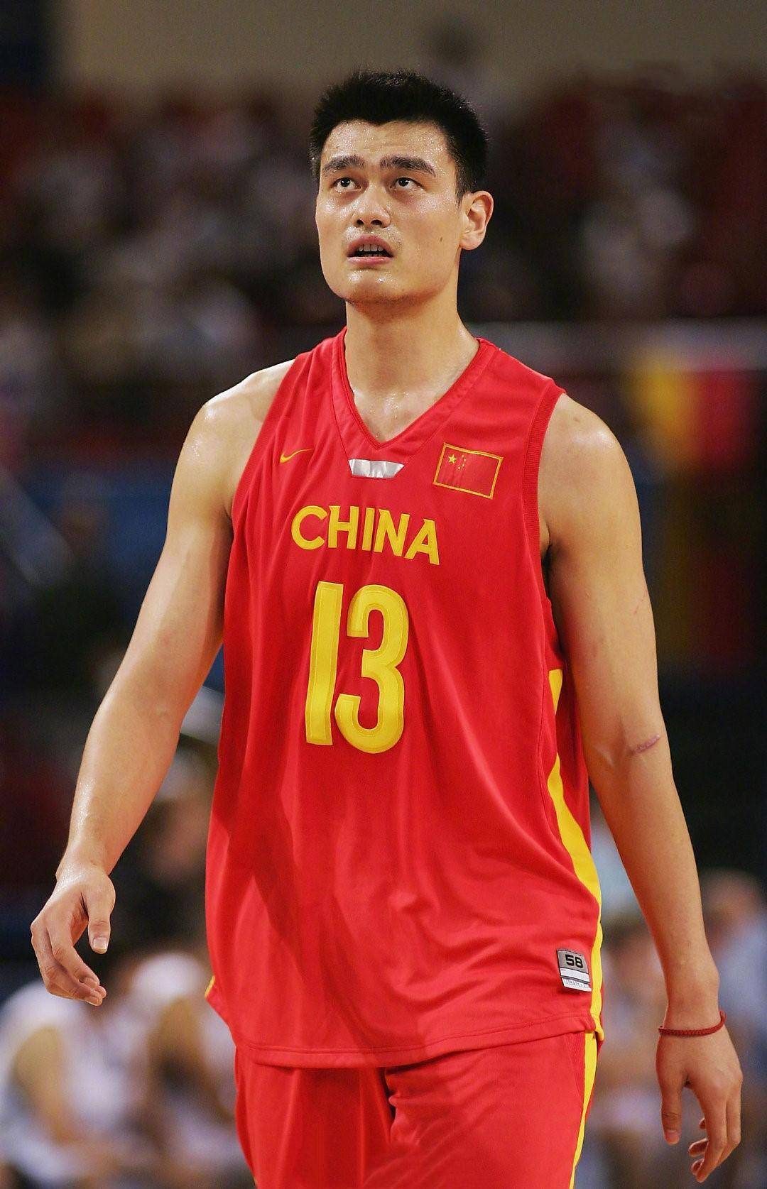 周琦被球迷骂完整视频,周琦被骂完整版