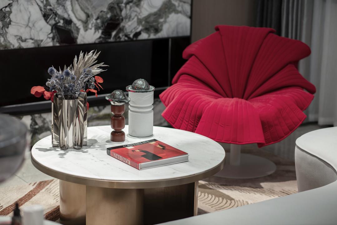 「香港方黄集团新作」静谧无忧桃花源vs烈艳蓝金Dior