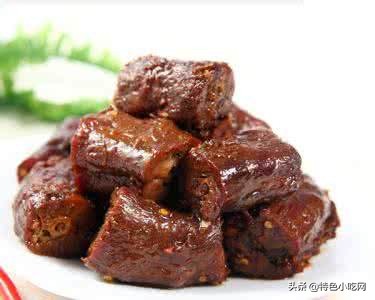 武汉周黑鸭整只麻辣味,武汉周黑鸭出名原因