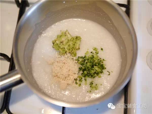 9月番茄牛肉粥辅食,牛油果西兰花可以给宝宝同时吃吗