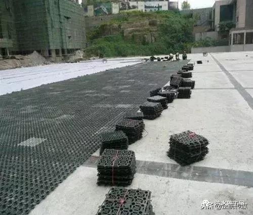 装饰防水涂料优劣,防水涂料真假识别