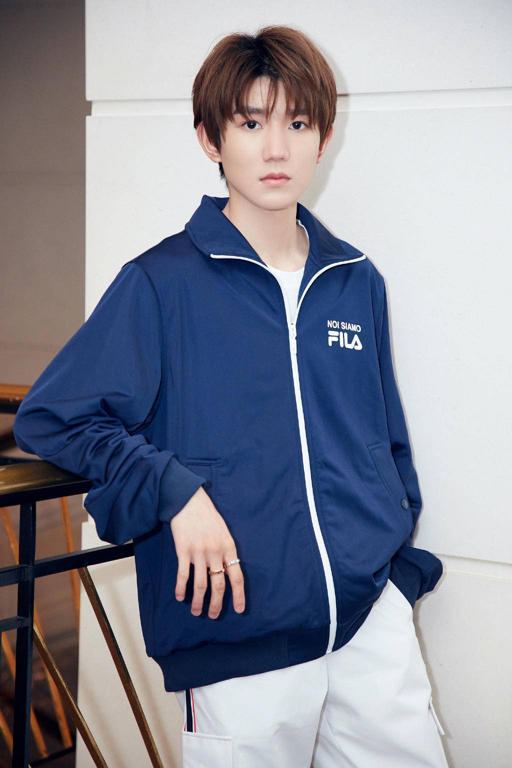 拯救Fila的73岁韩国马云：3次考医失败，转行却大获成功