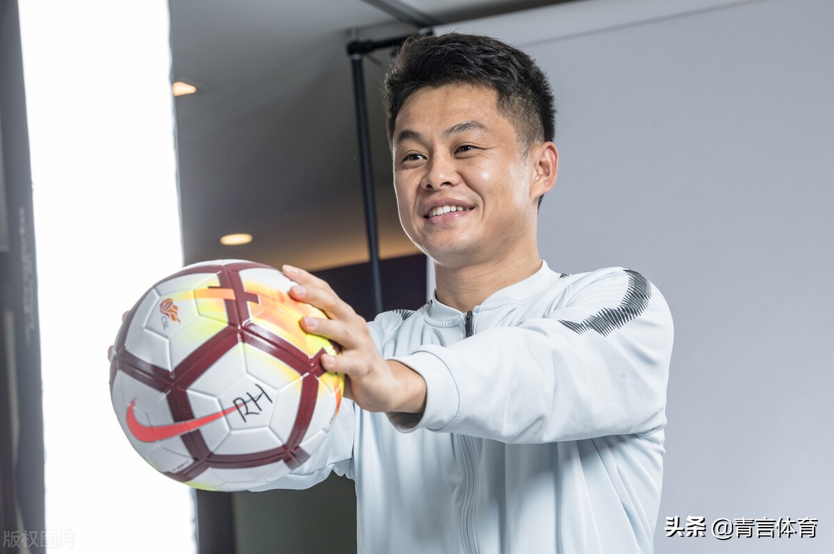 青岛足球教练吴金贵,吴金贵中超青岛黄海队