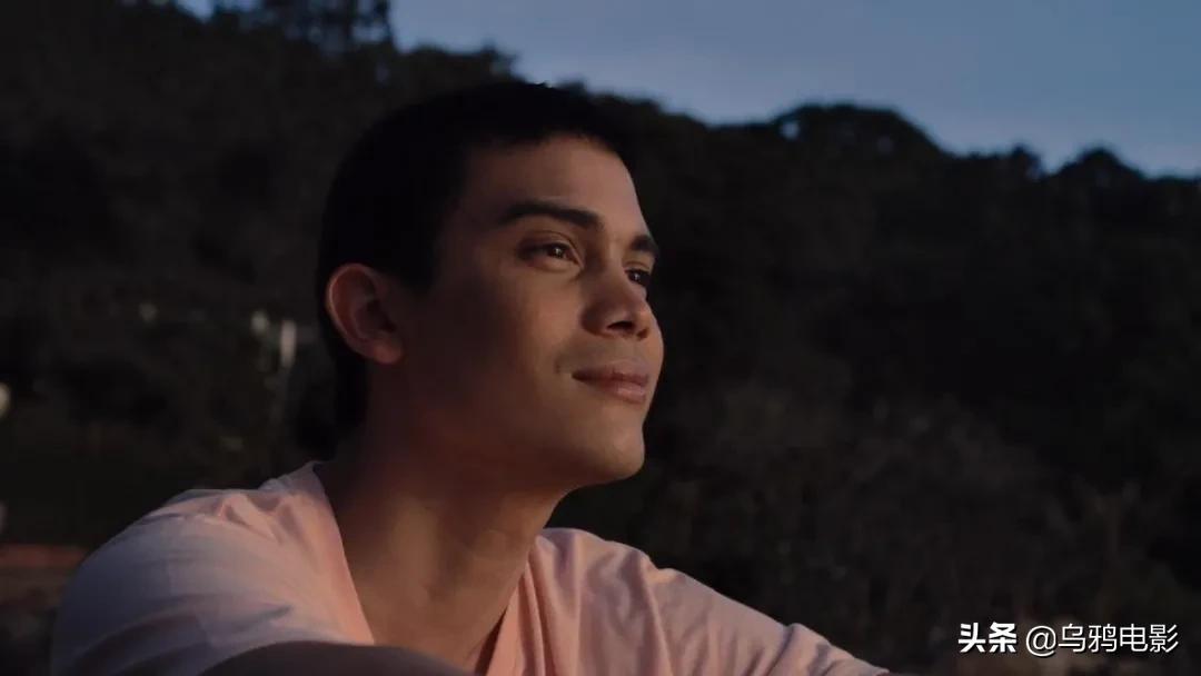 年度票房冠军，成人世界的赤裸真相，这片扒光了给你看