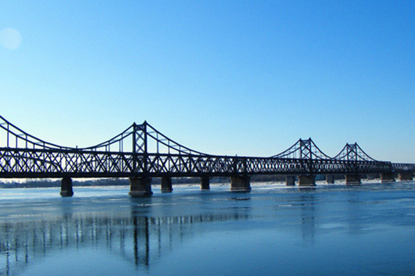 有一个与朝鲜隔江相望的长白县城,中朝边境长白县游