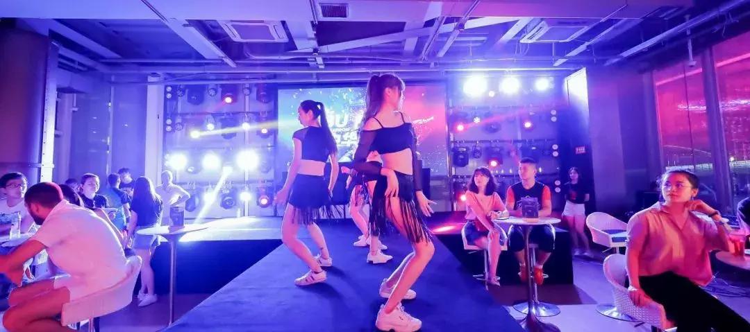 邹市明拳击之路,拳王邹市明综艺节目事件