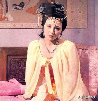 红楼梦秦可卿五大怪事,秦可卿生病时宝玉去看想到了什么